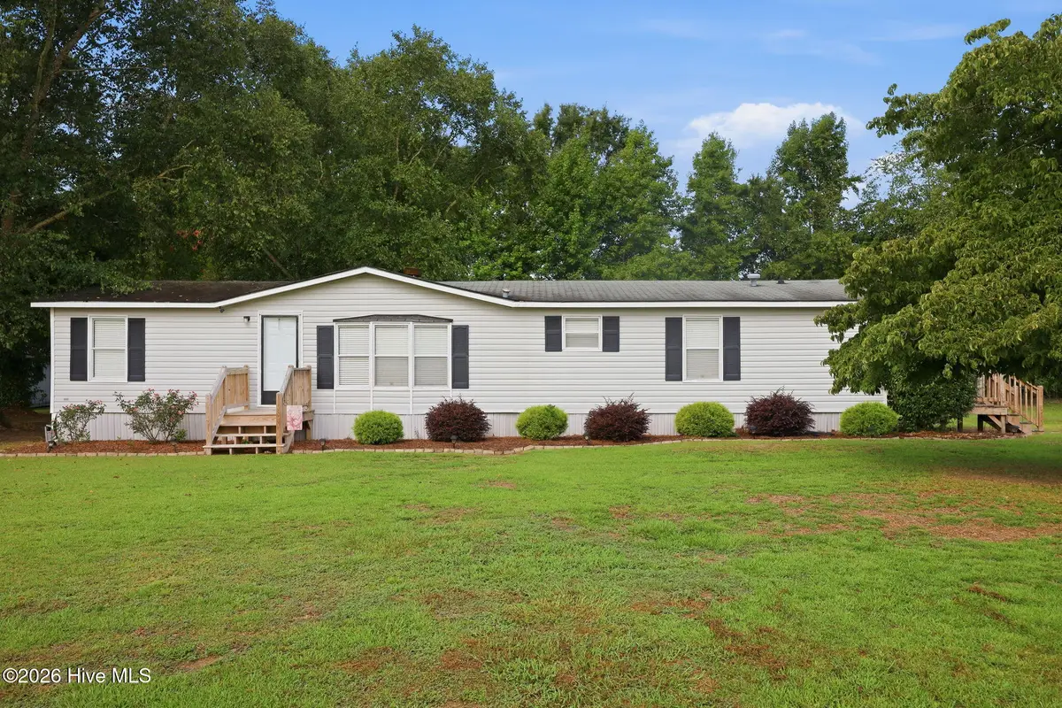284 Curtis Street, Kinston, NC 28504 - #1