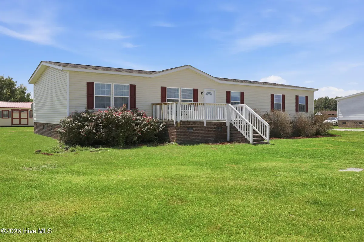 2621 Silver Creek Drive, Greenville, NC 27834 - #1