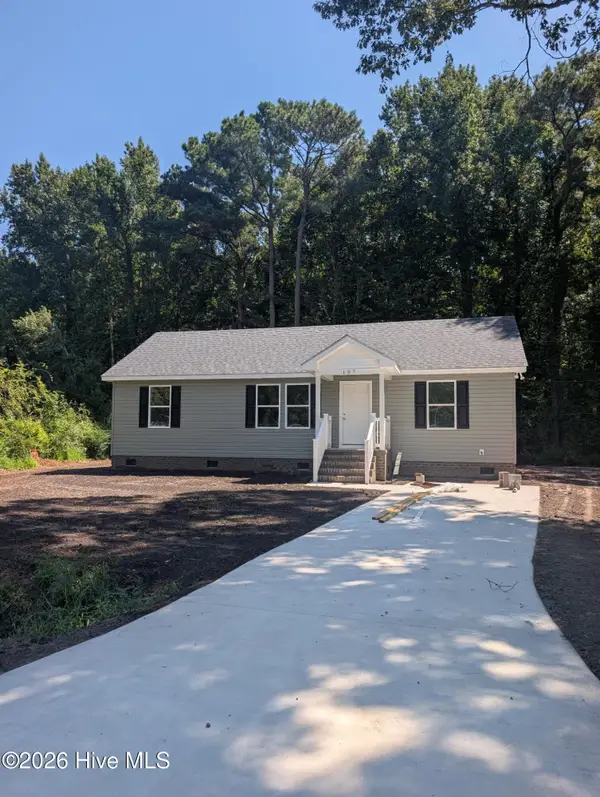 107 Poplar Circle, Moyock, NC 27958