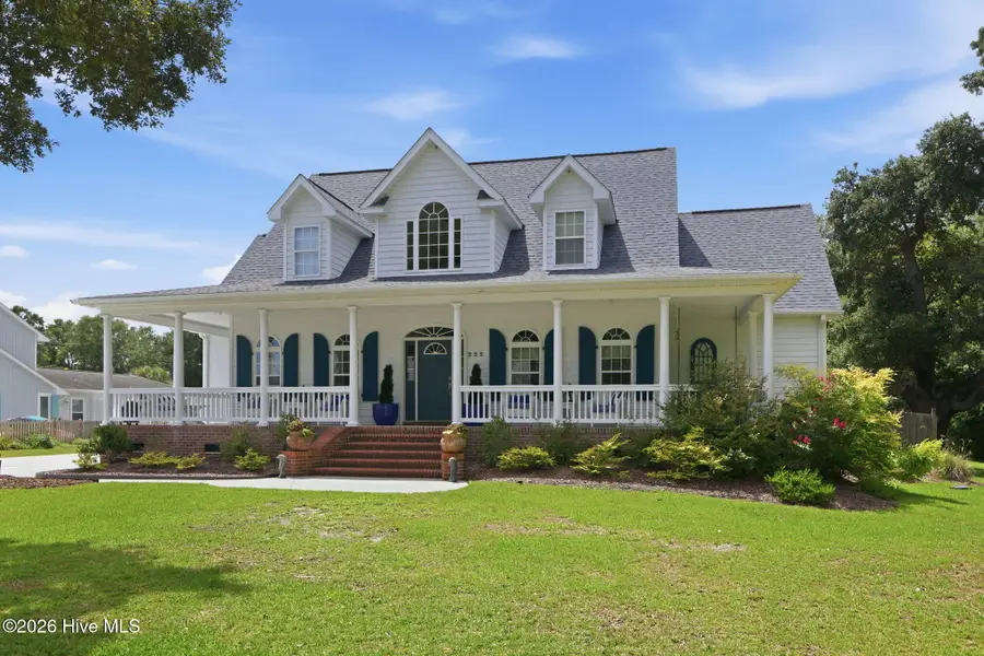 222 Yacht Club Drive, Newport, NC 28570 - #3