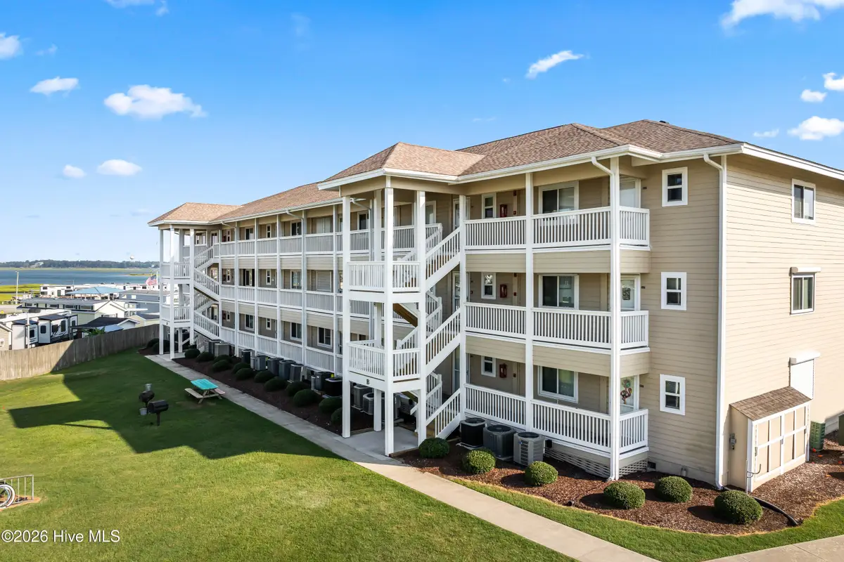 650 Cedar Point Boulevard #B25, Cedar Point, NC 28584 - #1