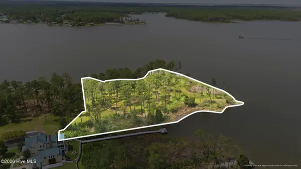 232 Oyster Point Road, Oriental, NC 28571
