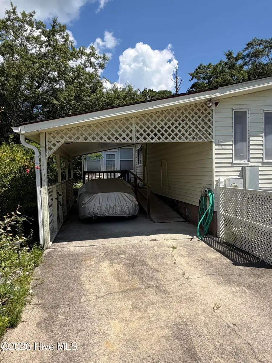 606 Galley Court, Hampstead, NC 28443 - #2