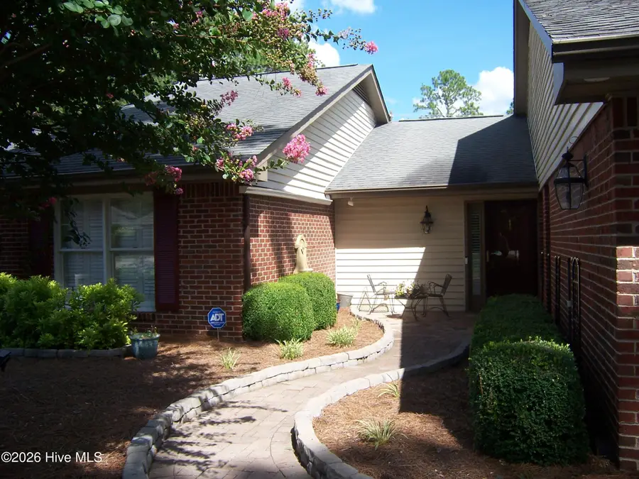 110 Mallard Lane, Pinehurst, NC 28374 - #2