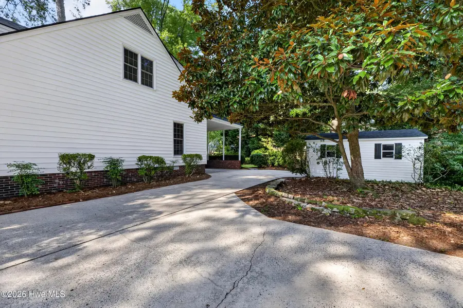 202 Queen Annes Road, Greenville, NC 27858 - #3