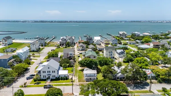 1105 Evans Street, Morehead City, NC 28557