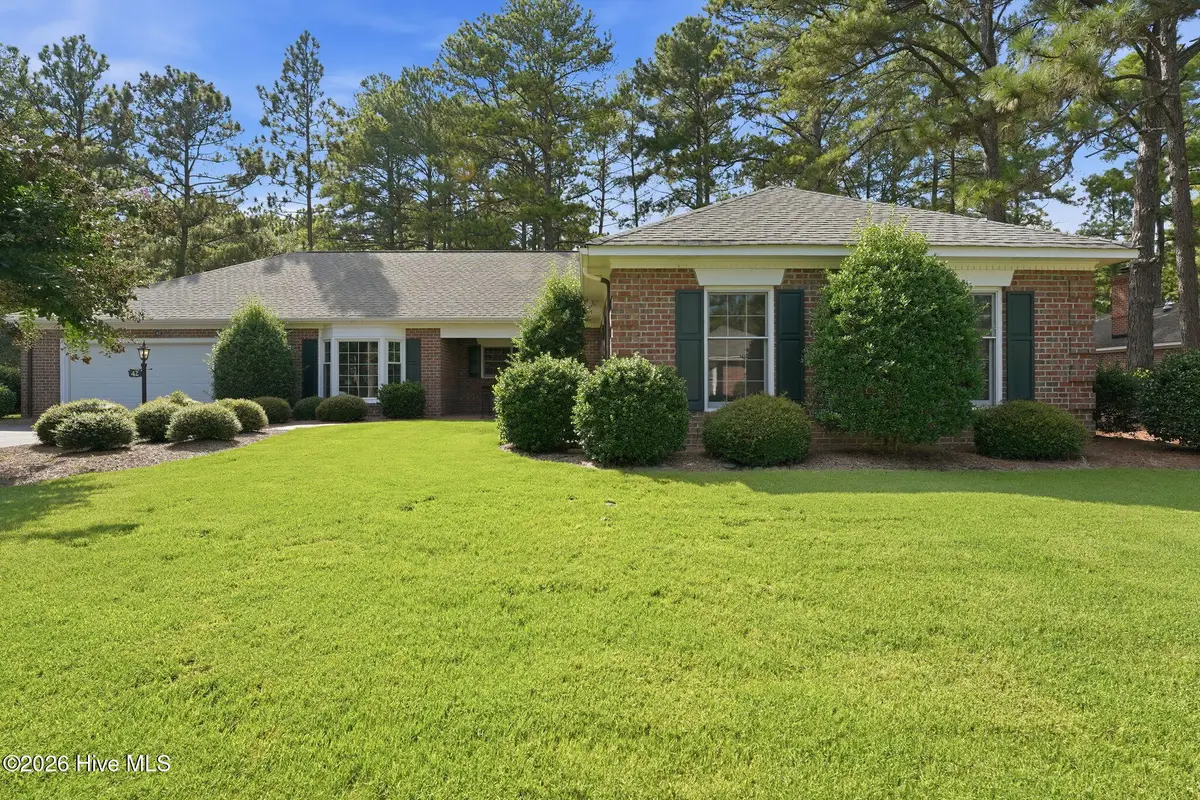 42 Alston Place, Southern Pines, NC 28387 - #1