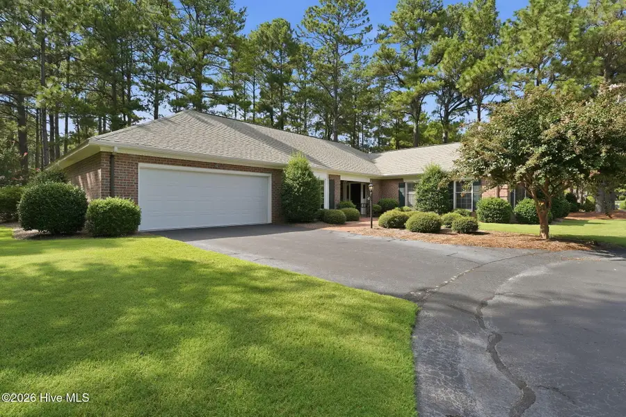 42 Alston Place, Southern Pines, NC 28387 - #2