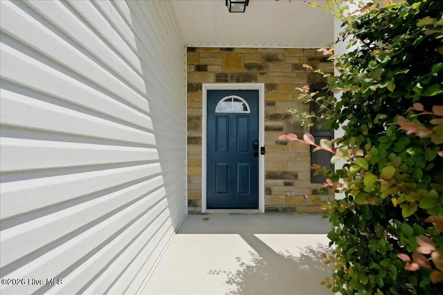 106 Lightwater Court, Aberdeen, NC 28315 - #3