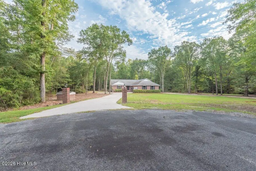 1624 S Courtland Drive, Thomson, GA 30824 - #3