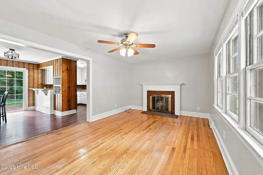 102 N Meade Street, Greenville, NC 27858 - #3