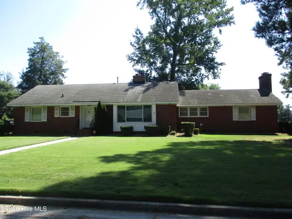 2201 Woodview Road, Kinston, NC 28504