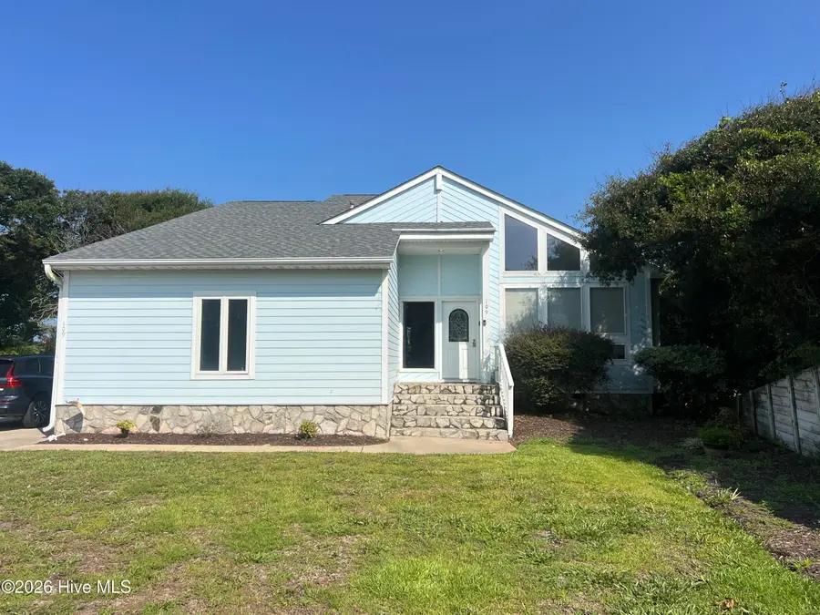 109 Oakleaf Drive, Pine Knoll Shores, NC 28512 - #2