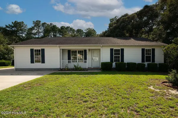 210 Chokecherry S, Richlands, NC 28574