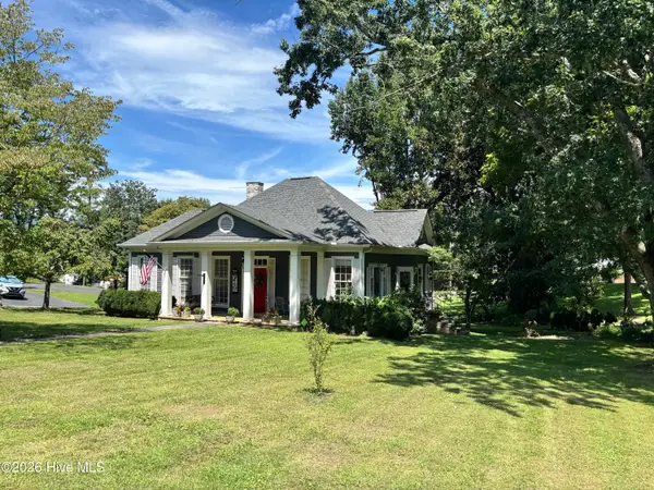 55 Aquone Road, Andrews, NC 28901