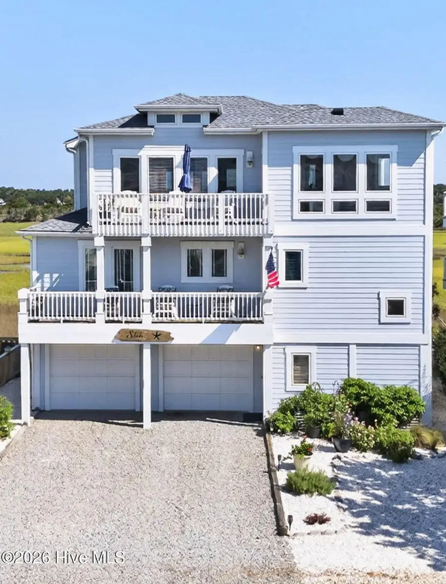 652 Ocean Boulevard W, Holden Beach, NC 28462 - #2