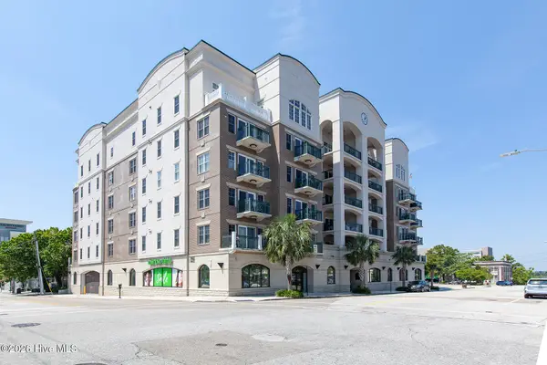 124 Walnut Street #Apt 607, Wilmington, NC 28401
