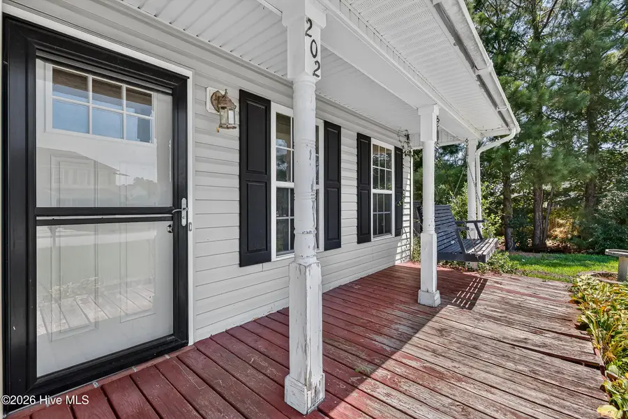 202 Halibut Court, Maysville, NC 28555 - #3