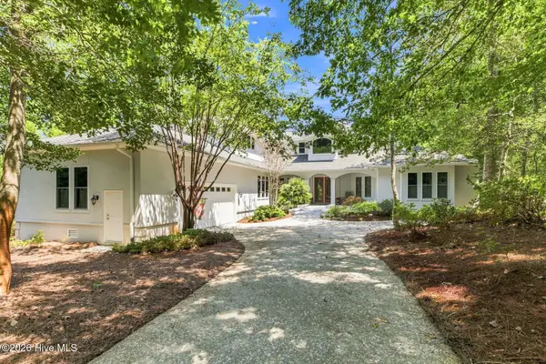 358 Shore Point Drive, Wilmington, NC 28411
