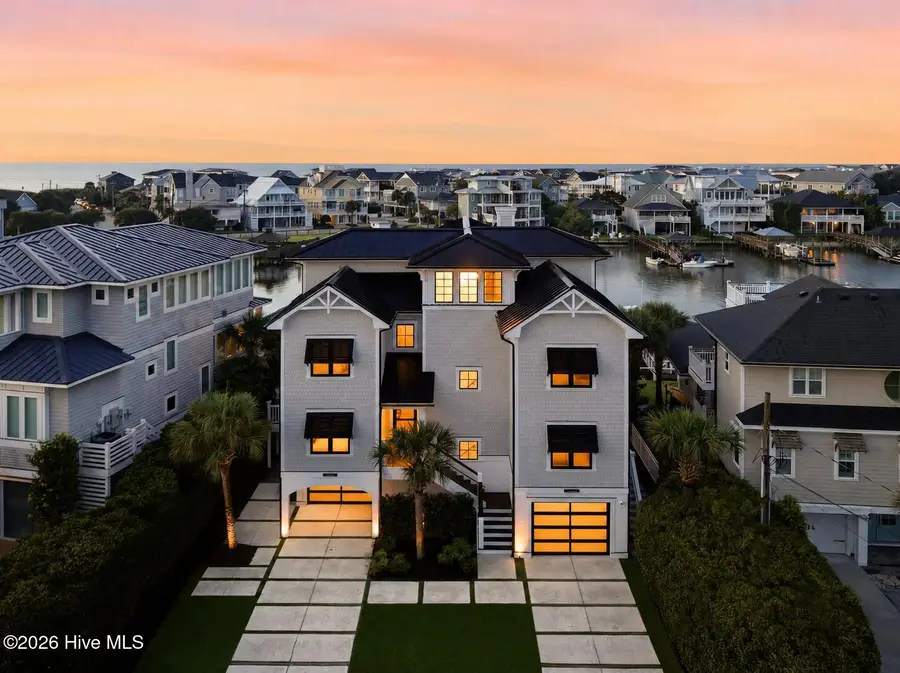 13 Bermuda Drive, Wrightsville Beach, NC 28480 - #3