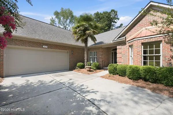 318 Village Green Drive, Trent Woods, NC 28562
