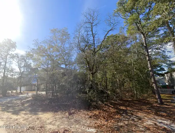 149 NE 5th Street, Oak Island, NC 28465