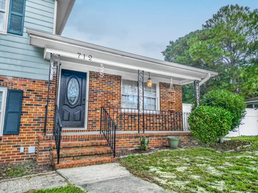 712 Yulan Drive, Wilmington, NC 28412 - #2