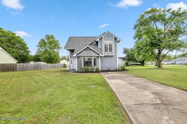 200 Pollard Drive, Jacksonville, NC 28540
