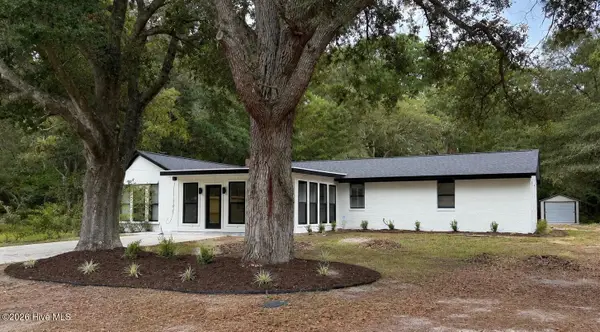 508 W 11th Street, Southport, NC 28461