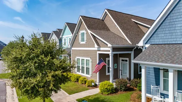 317 Sea Hawk Street, Beaufort, NC 28516