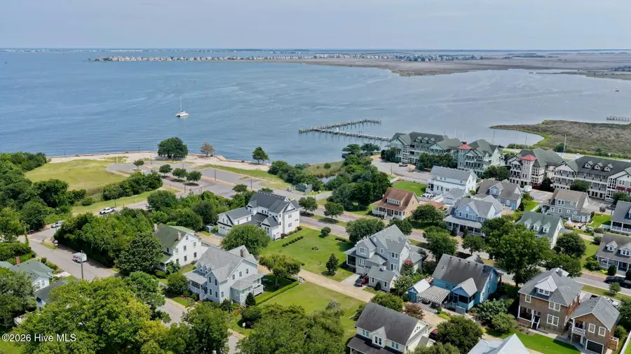 330 Fernando Street, Manteo, NC 27954 - #3
