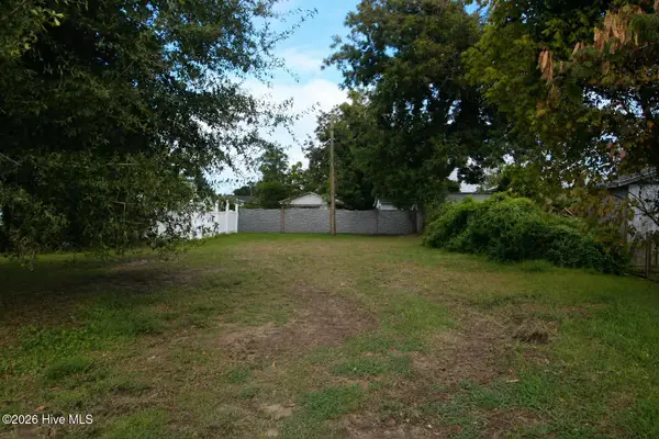 204 N 14th Street, Morehead City, NC 28557