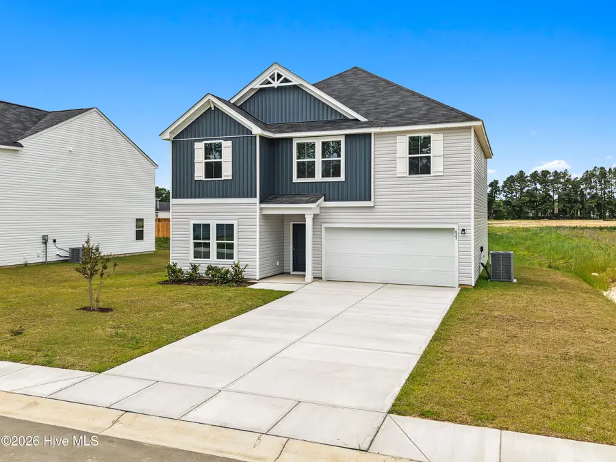 101 N Squires Run Lane, Richlands, NC 28574 - #2