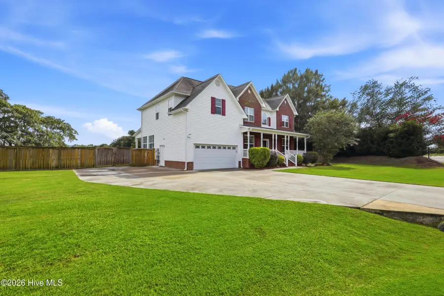100 Farmington Drive, Richlands, NC 28574 - #3