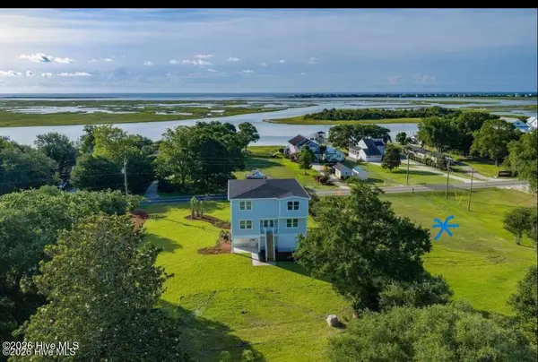 8 Scotts Hill Loop Road, Wilmington, NC 28411