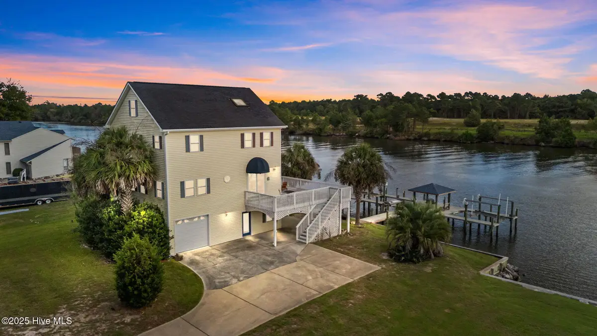 850 Sea Gate Drive, Newport, NC 28570 - #1