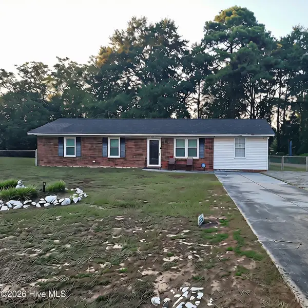 203 Brentwood Circle, Dudley, NC 28333