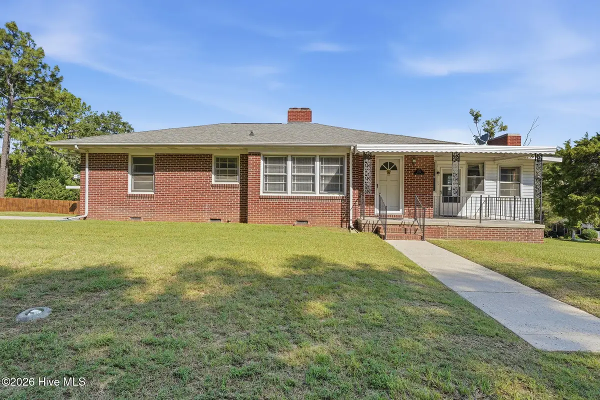 200 Madison Avenue, Hamlet, NC 28345 - #1