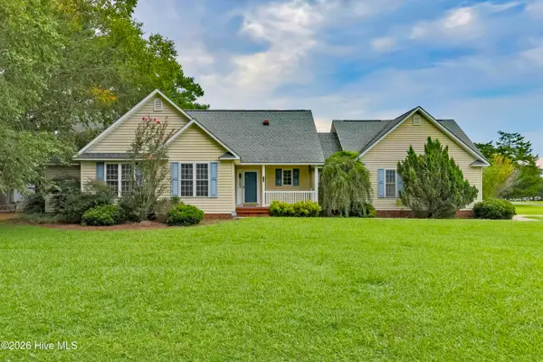 215 S Johnson Street, Beulaville, NC 28518