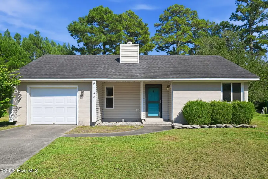621 Walden Place, Jacksonville, NC 28546 - #2