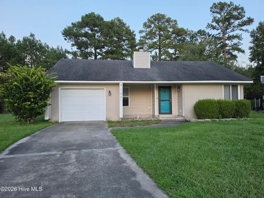 621 Walden Place, Jacksonville, NC 28546 - #3