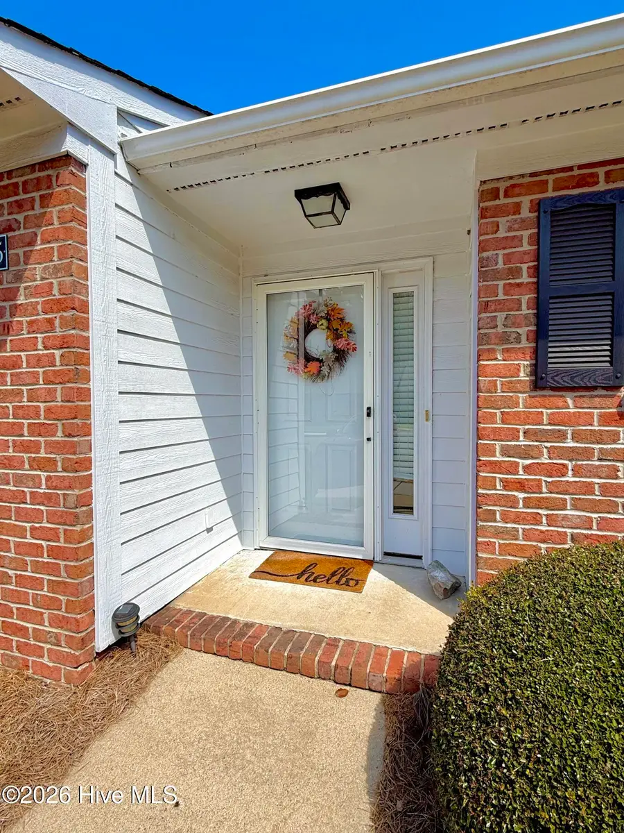3105 Fox Run Drive, Kinston, NC 28504 - #3