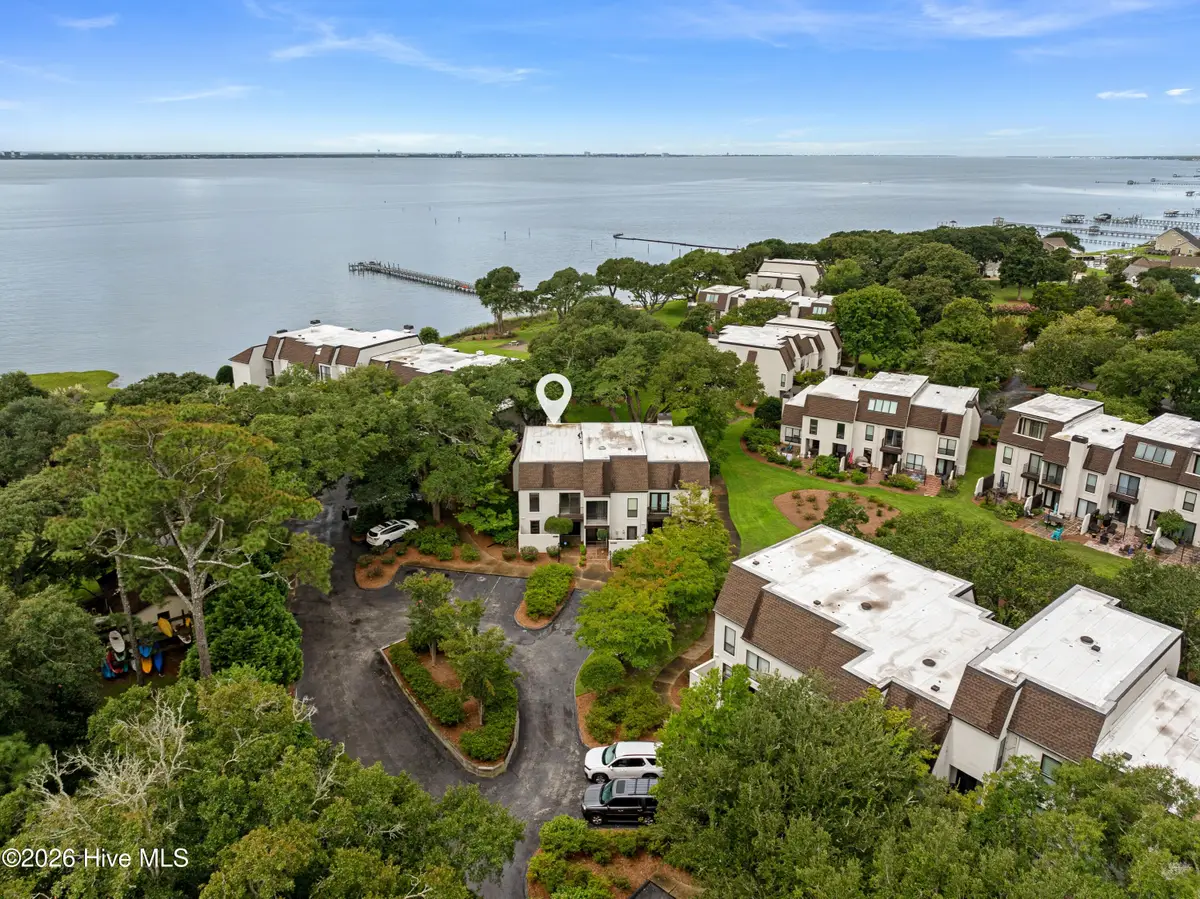 183 Drum Inlet, Morehead City, NC 28557 - #1