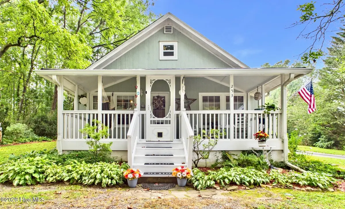 253 Truett Camp Road, Hayesville, NC 28904 - #1