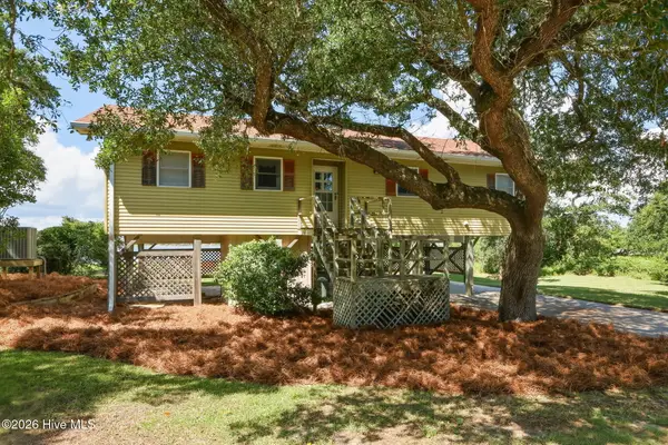 5104 Bogue Sound Drive, Emerald Isle, NC 28594