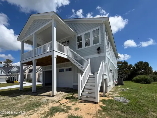 656 Fishermans Point, Newport, NC 28570