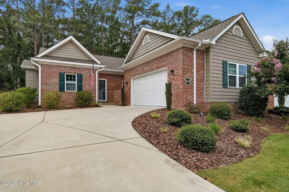 820 Lighthorse Circle, Aberdeen, NC 28315 - #1