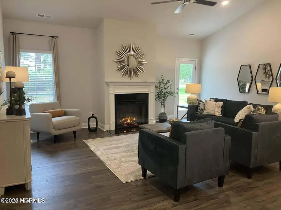 2108 Caracara Drive, New Bern, NC 28560 - #2