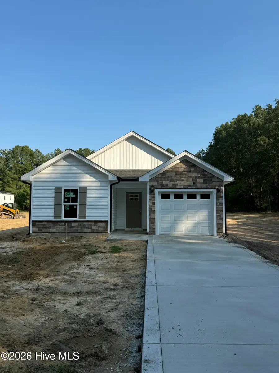 312 E Howard Street, Roseboro, NC 28382 - #2
