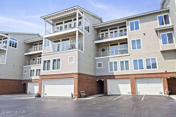 104 S 3rd Street #1-4, Morehead City, NC 28557